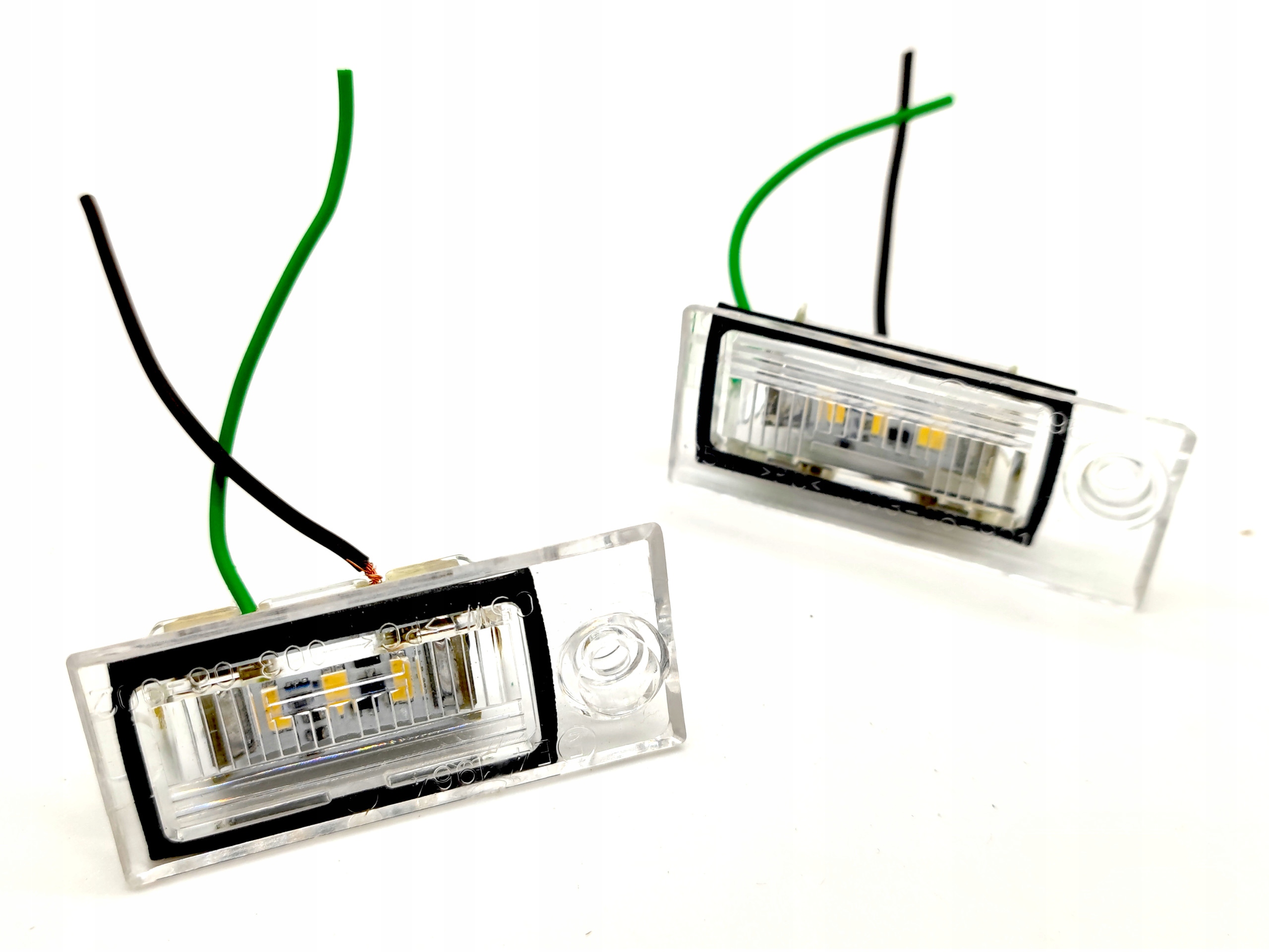LAMPA OŚWIETLENIA TABLICY AUDI A6, 97- 132795A