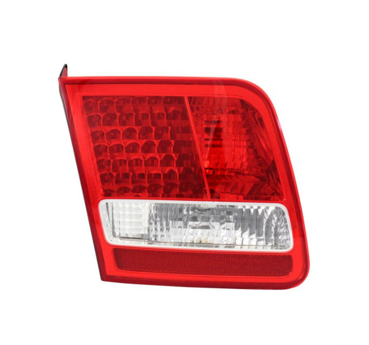 1329871X Lampa tył lewa ULO AUDI A8 (D3) 01.03-01.10 1329871X