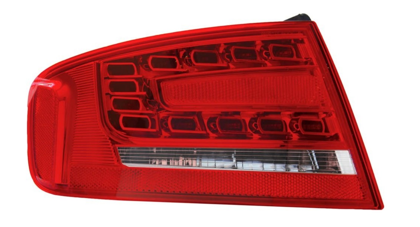 1337879E Lampa tylna lewa AUDI A4/S4 (B8), 11.07-10.11 1337879E