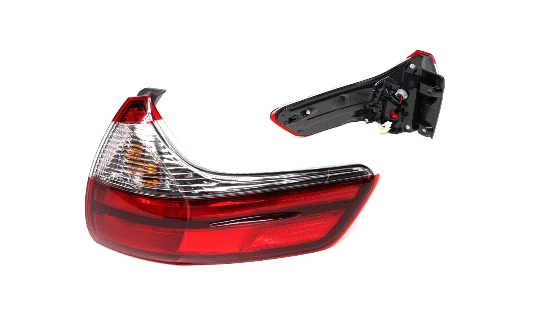 81V2882 LAMPA TYLNA SIENNA, 06.17- 81V2882