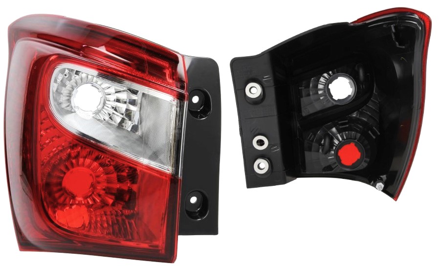 74L187-E Lampa tył lewa SUZUKI SX4 S-CROSS 05.13-10.16 74L187-E