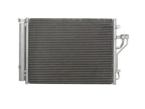 Skraplacz klimatyzacji OEM/OES CARENS 13- 41M1K82X