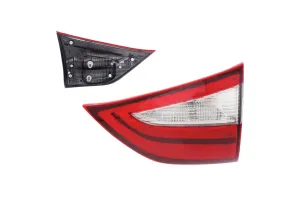 Lampa tył Toyota Sienna 01.10-08.17 prawa 81V2885