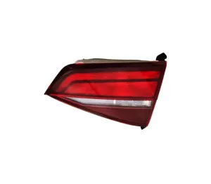 950388BE Lampa tył prawa VOLKSWAGEN JETTA (1B) 07.10- 950388BE