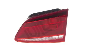 95D1883X Lampa tył prawa VOLKSWAGEN PASSAT (B7 36), 11.10- 95D1883X
