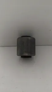 PODUSZKA POD SILNIK TULEJA BERLINGO/PART PE-BS041